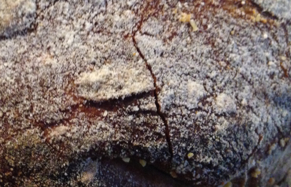 Close up of cracks on the cooled loaf